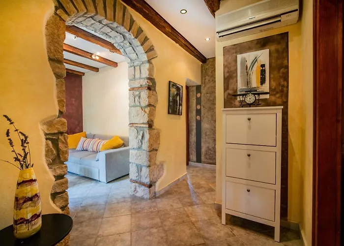 House Luce * Krapan