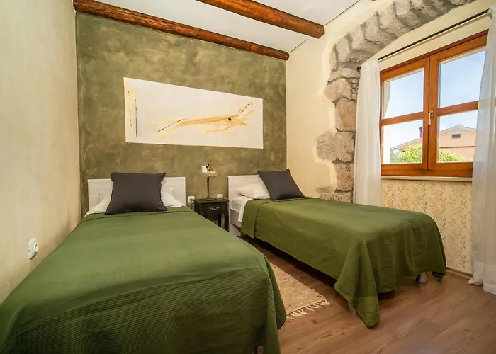 House Luce Krapan